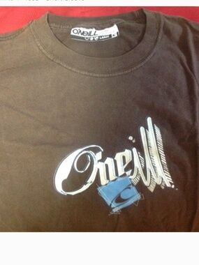 O’Neill tshirt